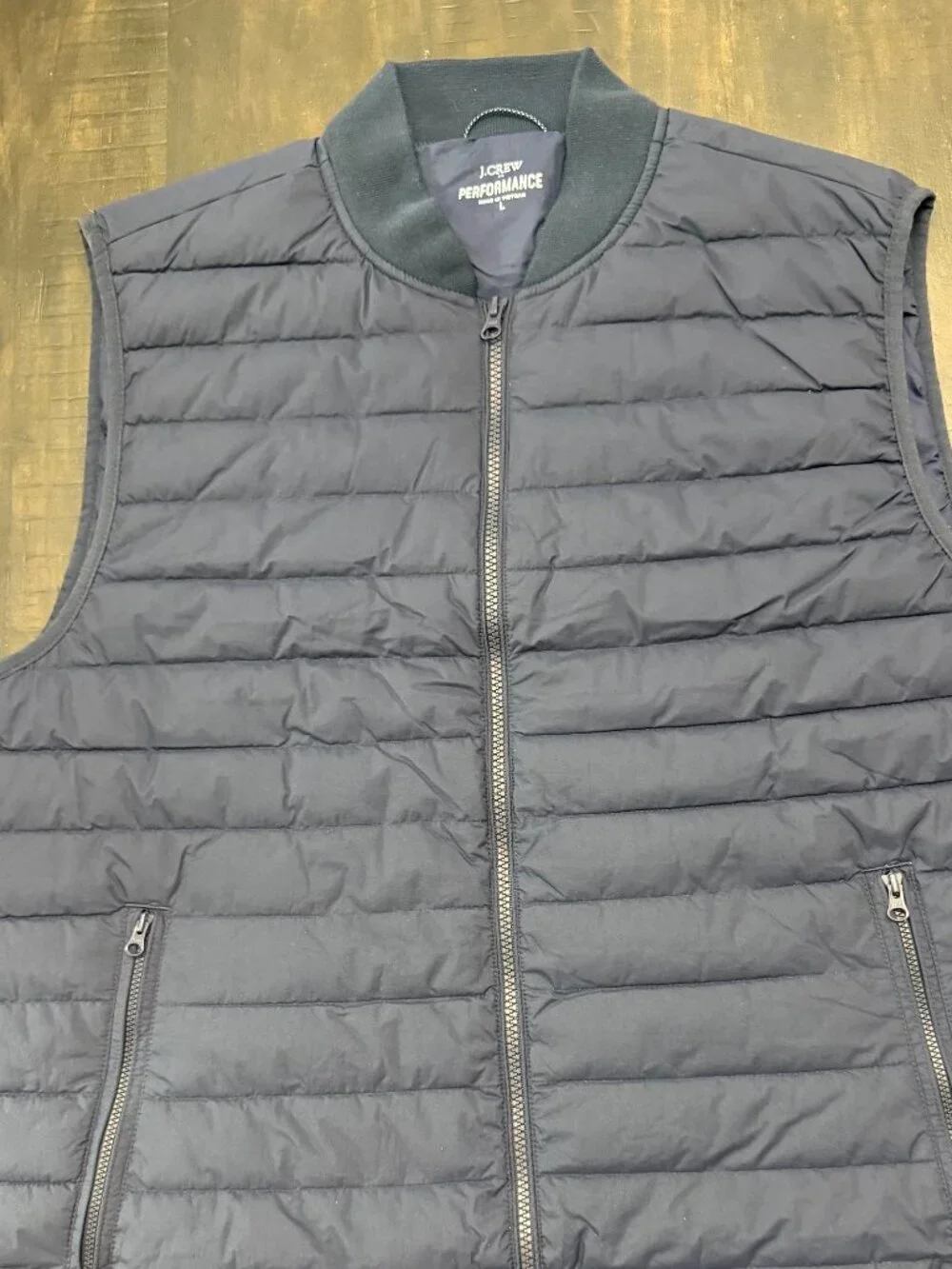 J Crew Men's Performance navy blue puffy vest - Size Large